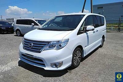 2014 Nissan Serena - Thumbnail