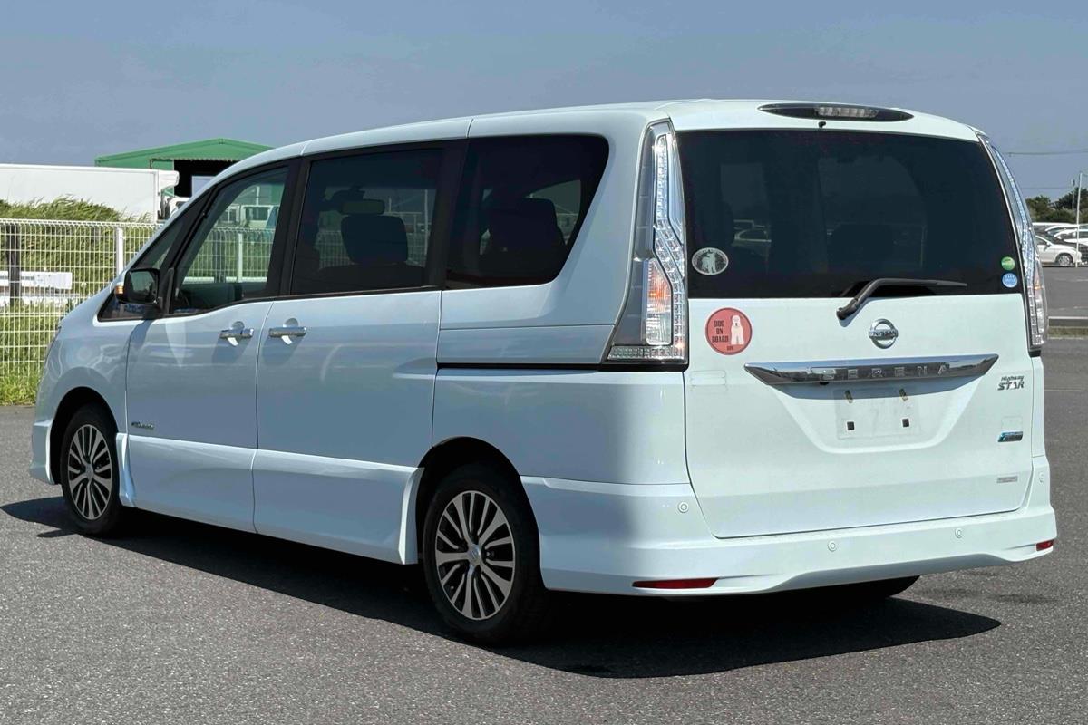 2014 Nissan Serena