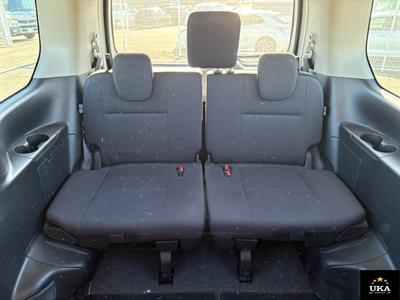 2018 Nissan Serena - Thumbnail