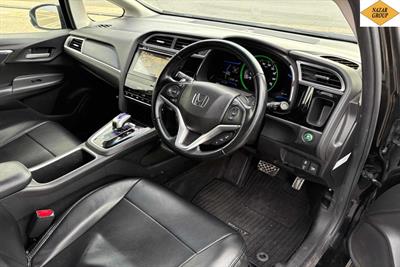 2016 Honda Shuttle - Thumbnail