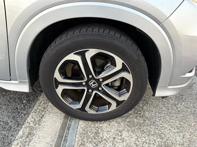 2014 Honda Vezel - Thumbnail