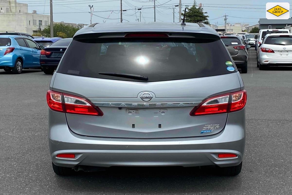 2014 Nissan Lafesta