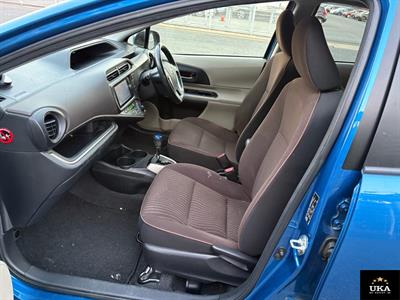 2013 Toyota Aqua - Thumbnail