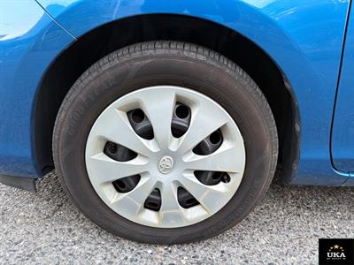 2013 Toyota Aqua - Thumbnail