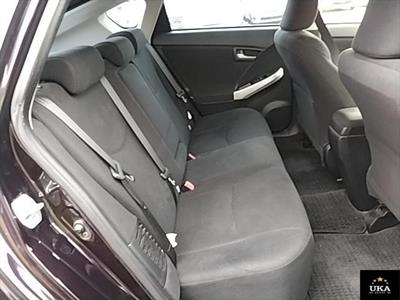 2015 Toyota Prius - Thumbnail