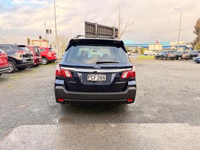 2015 Subaru Exiga - Thumbnail