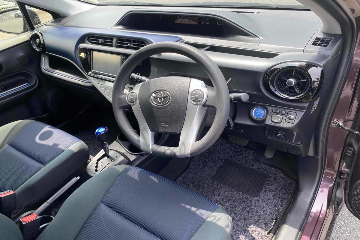 2015 Toyota Aqua