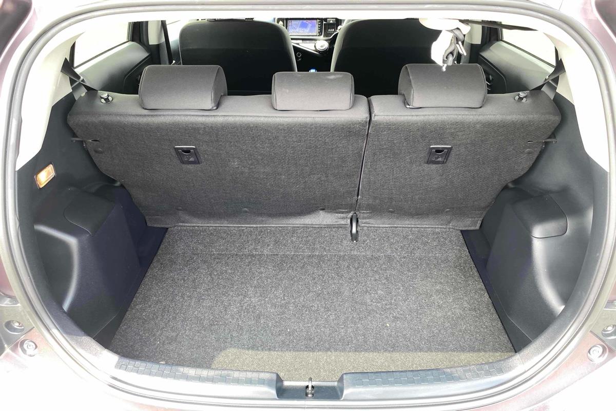 2015 Toyota Aqua