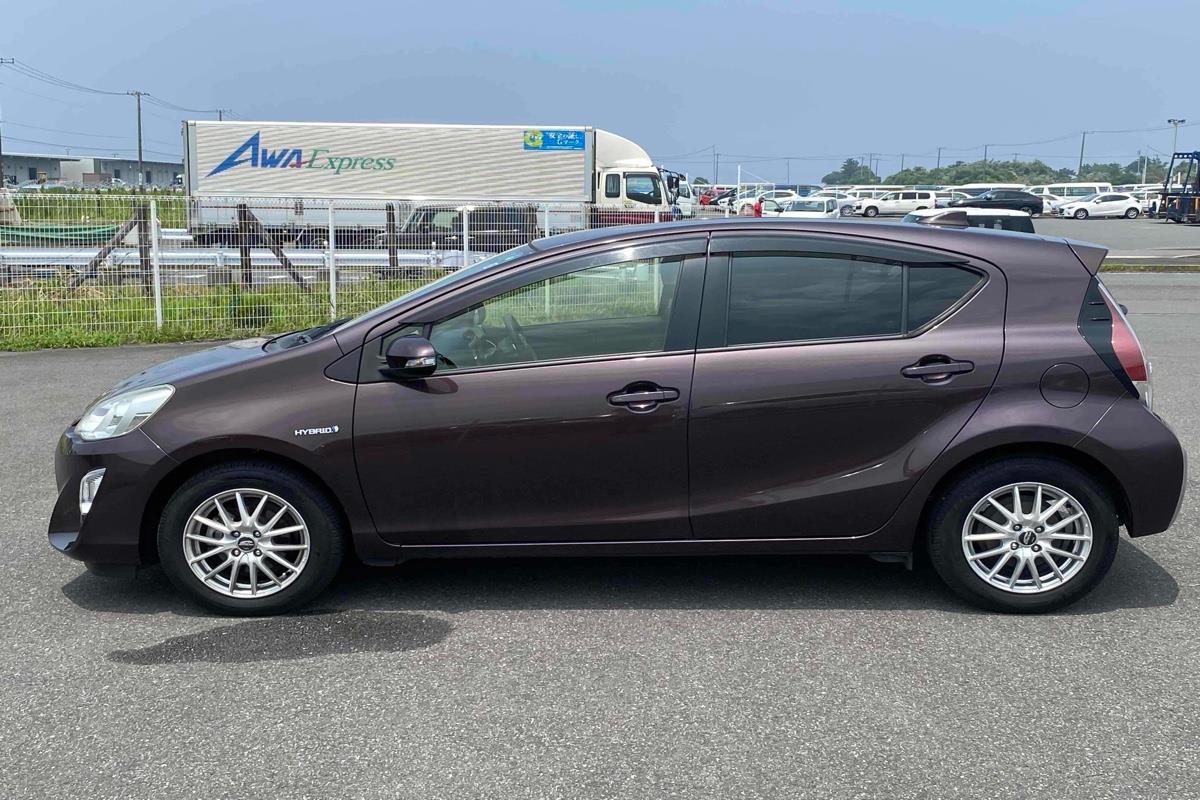 2015 Toyota Aqua