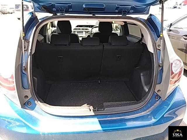2013 Toyota Aqua