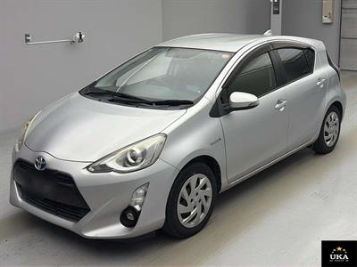 2015 Toyota Aqua - Thumbnail