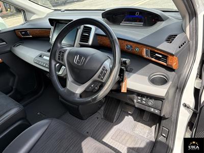 2014 Honda Freed - Thumbnail