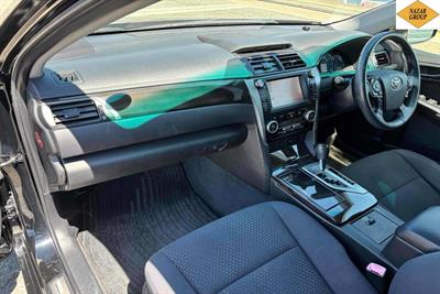 2012 Toyota Camry - Thumbnail