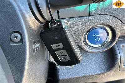 2012 Toyota Camry - Thumbnail