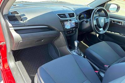 2014 Suzuki Swift - Thumbnail