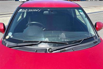 2014 Suzuki Swift - Thumbnail