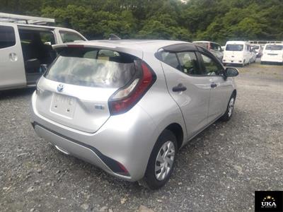 2023 Toyota Aqua - Thumbnail