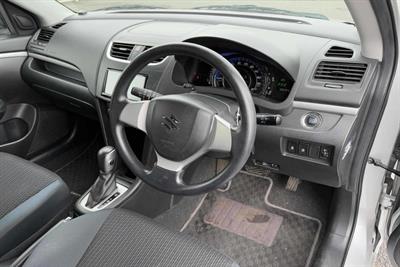 2014 Suzuki Swift - Thumbnail