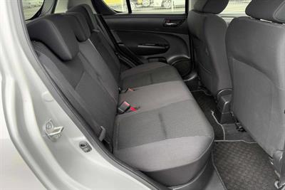 2014 Suzuki Swift - Thumbnail
