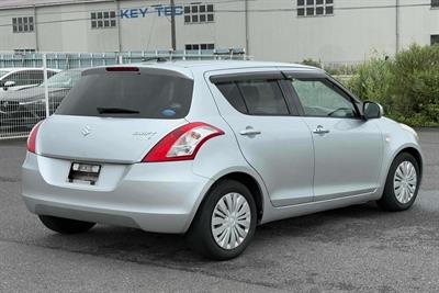 2014 Suzuki Swift - Thumbnail