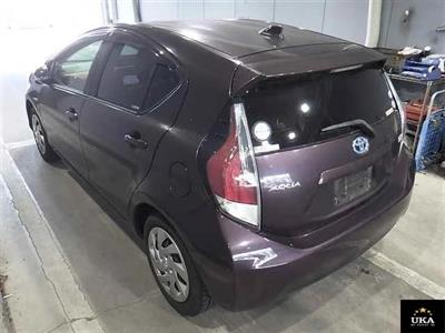 2015 Toyota Aqua - Thumbnail