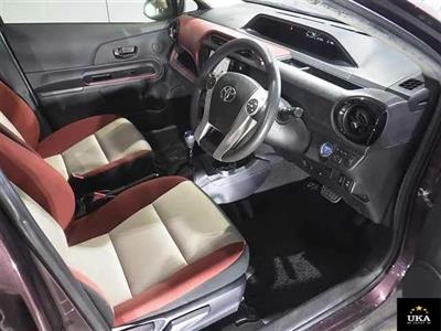 2015 Toyota Aqua - Thumbnail