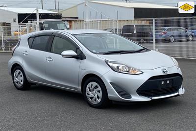 2020 Toyota Aqua - Thumbnail