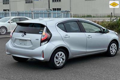 2020 Toyota Aqua - Thumbnail