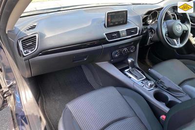 2014 Mazda Axela - Thumbnail