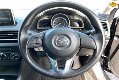 2014 Mazda Axela - Thumbnail