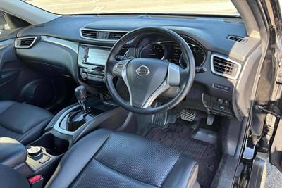 2015 Nissan X-Trail - Thumbnail