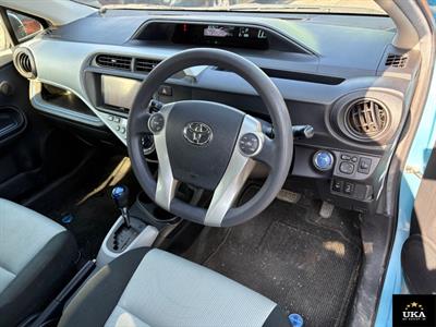 2014 Toyota Aqua - Thumbnail