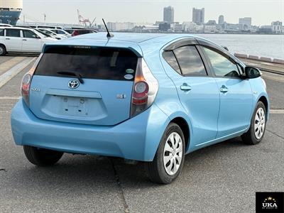 2014 Toyota Aqua - Thumbnail