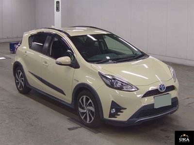 2017 Toyota Aqua - Thumbnail