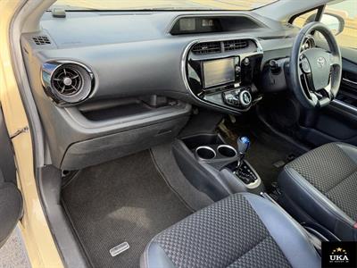 2017 Toyota Aqua - Thumbnail