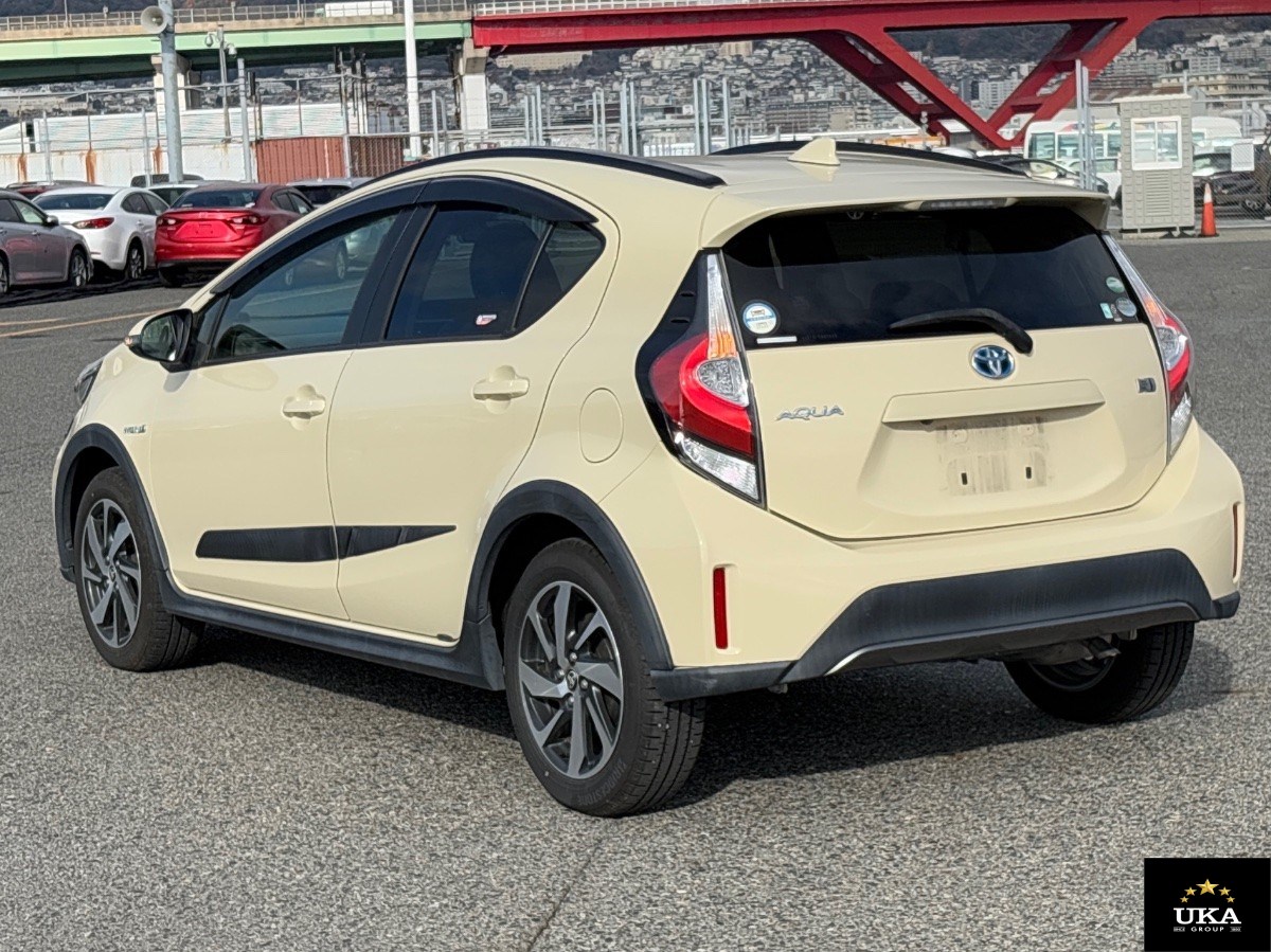 2017 Toyota Aqua