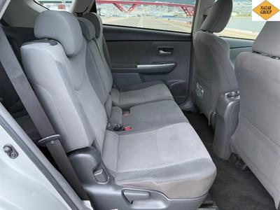 2012 Toyota Prius - Thumbnail