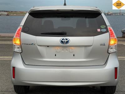 2012 Toyota Prius - Thumbnail