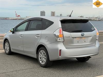 2012 Toyota Prius - Thumbnail