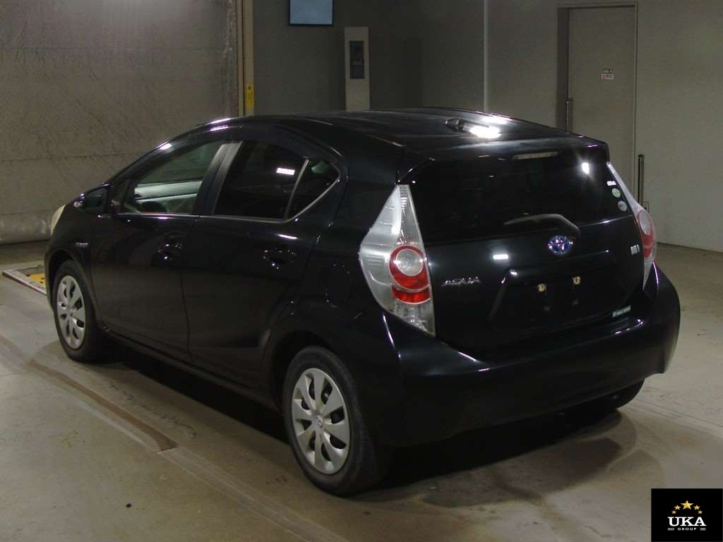 2013 Toyota Aqua