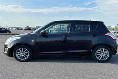 2014 Suzuki Swift - Thumbnail