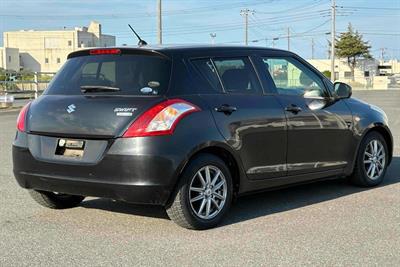 2014 Suzuki Swift - Thumbnail