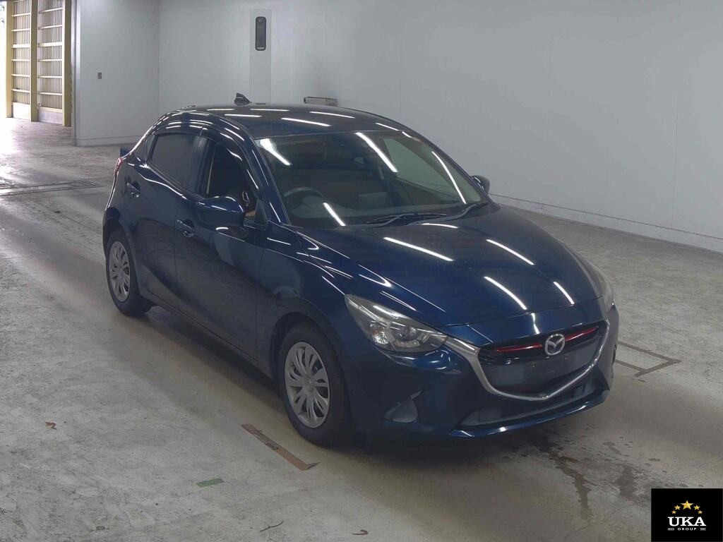 2016 Mazda Demio