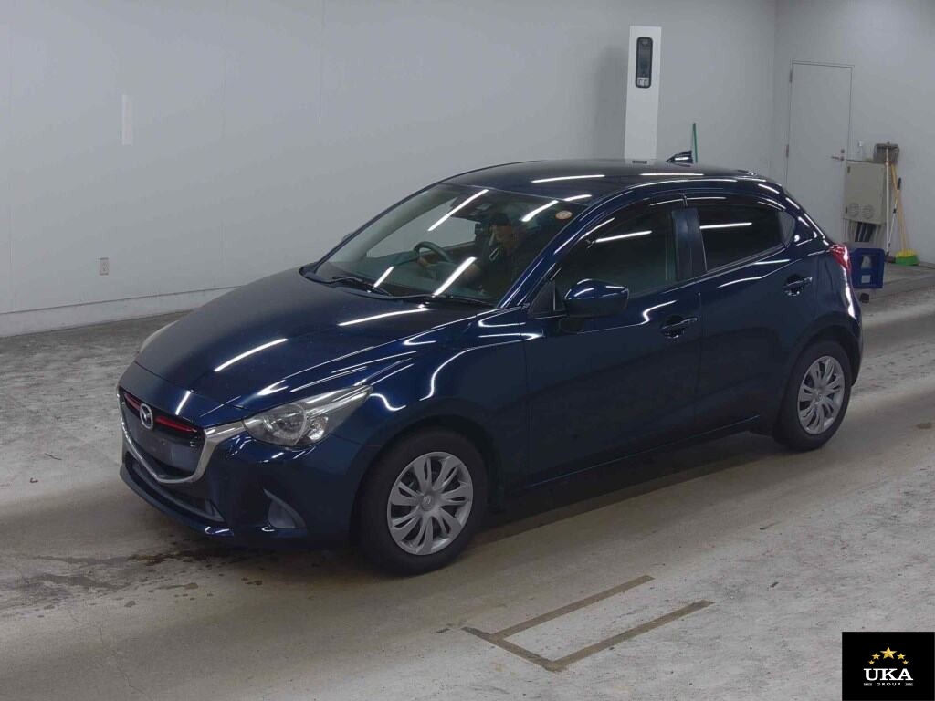 2016 Mazda Demio