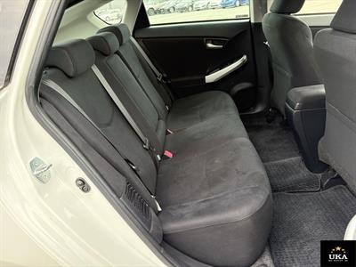 2015 Toyota Prius - Thumbnail