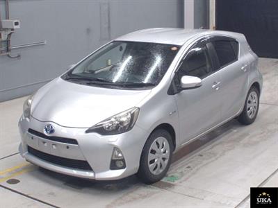 2013 Toyota Aqua - Thumbnail
