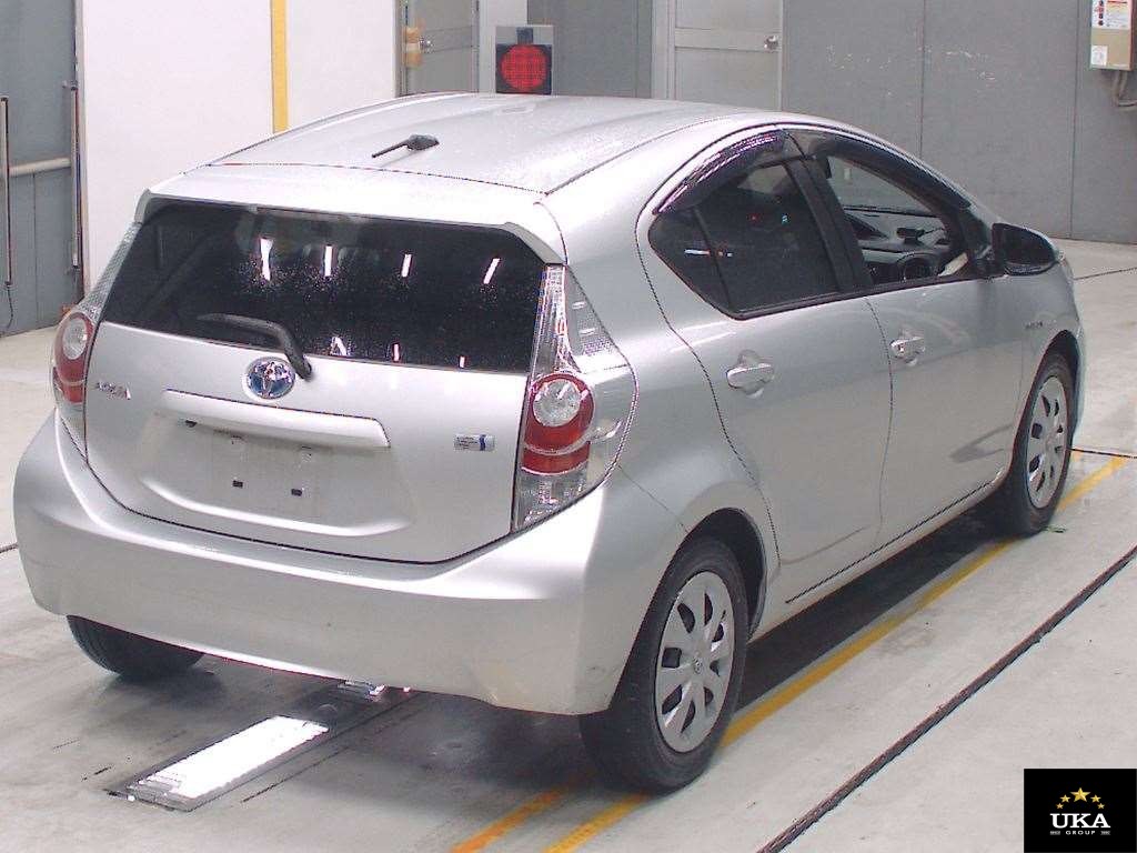 2013 Toyota Aqua