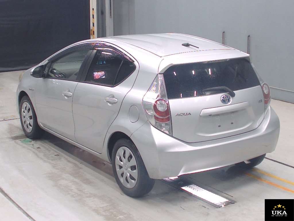 2013 Toyota Aqua