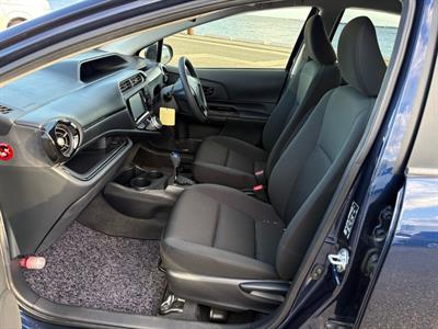 2016 Toyota Aqua - Thumbnail