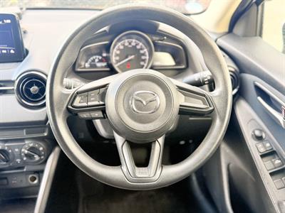 2020 Mazda 2 - Thumbnail